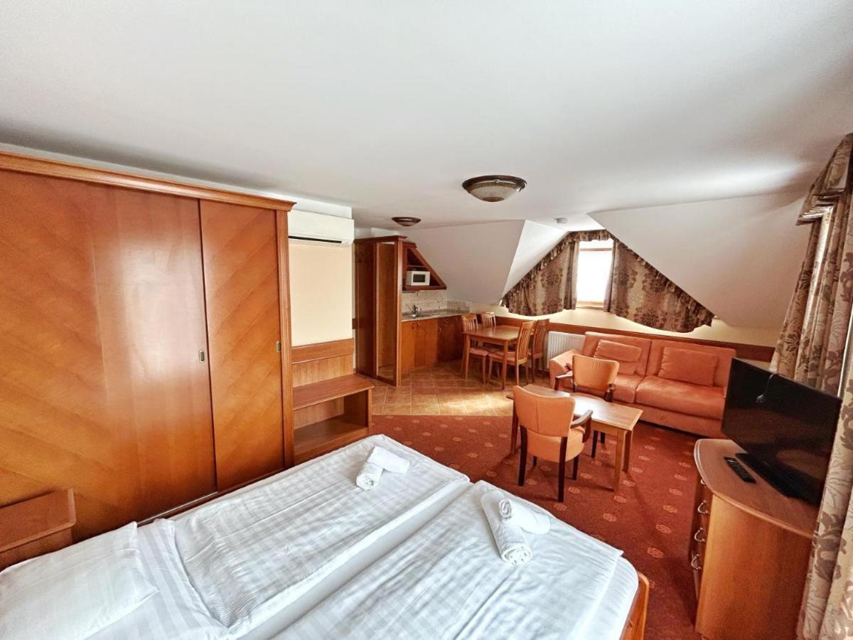 Fonix Wellness *** 1 A Epulet Bed & Breakfast Heviz Ngoại thất bức ảnh