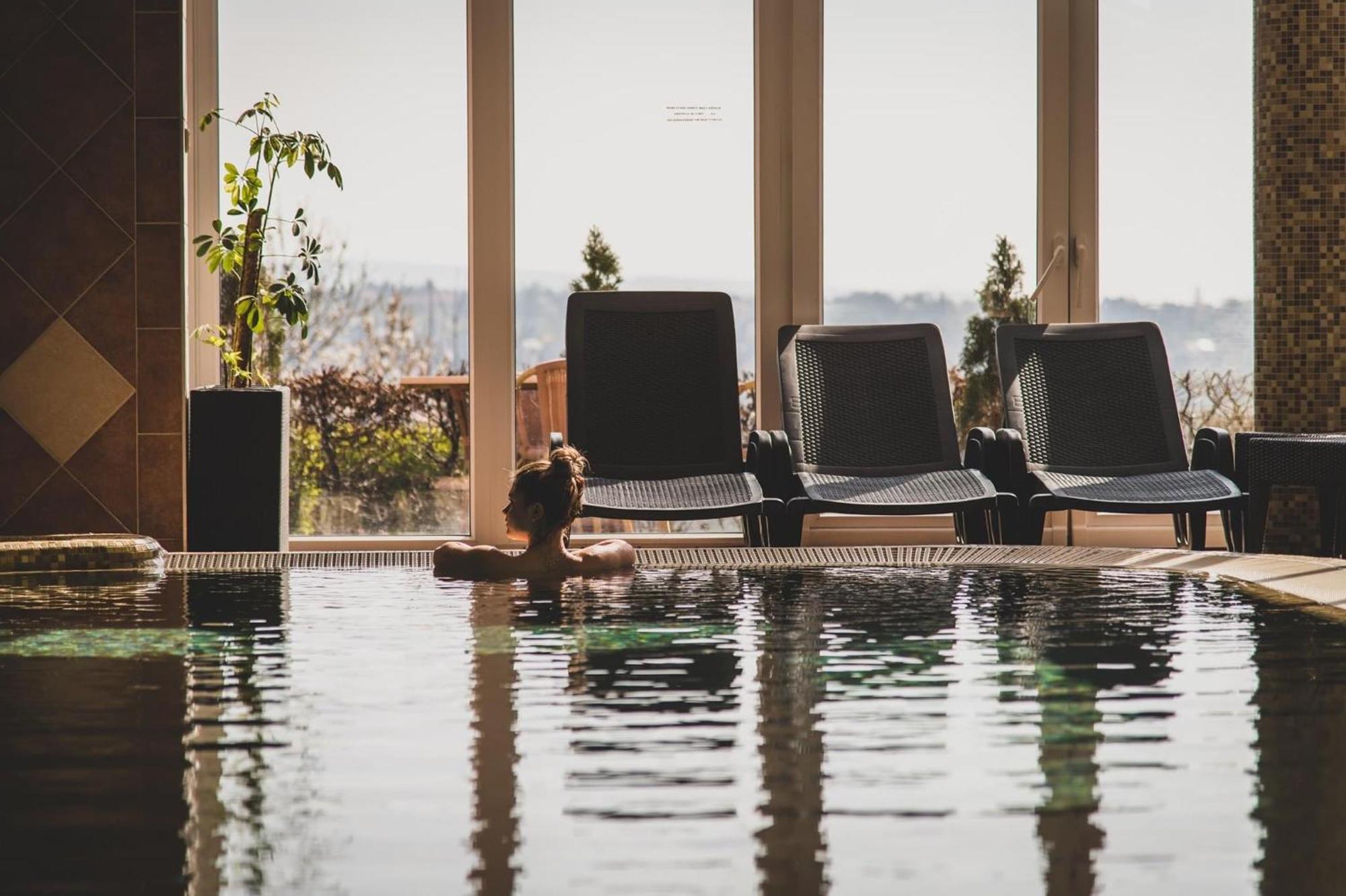Fonix Wellness *** 1 A Epulet Bed & Breakfast Heviz Ngoại thất bức ảnh